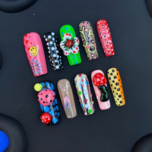 Glow-in-the-Dark Square 3D Hand-Sculpted Polka Dot Mushroom Handmade Press On Nail Set