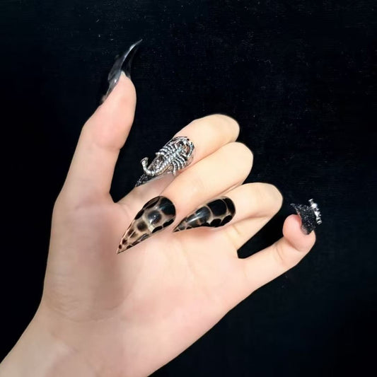 Black Dragon Claw Scorpion Handmade Press On Nail Set