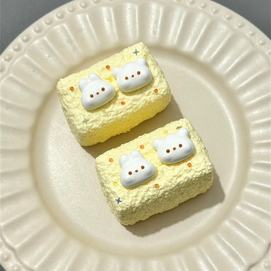 Bear & Bunny Toast Stress Relief Squeeze Slow-Rising Squishy Toy
