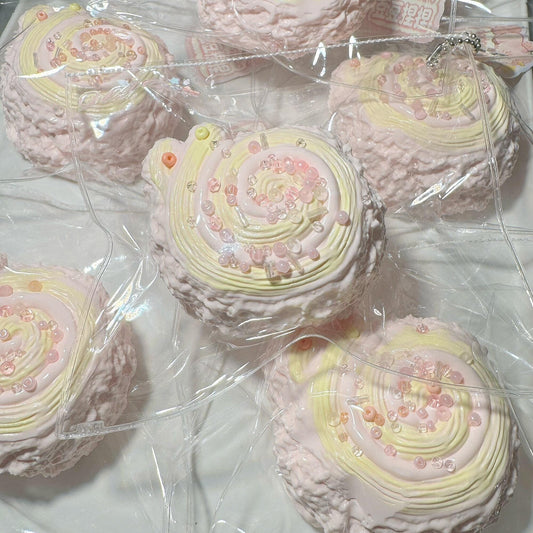 Snail Pastry Bread Stress Relief Squeeze Slow-Rising Squishy Toy