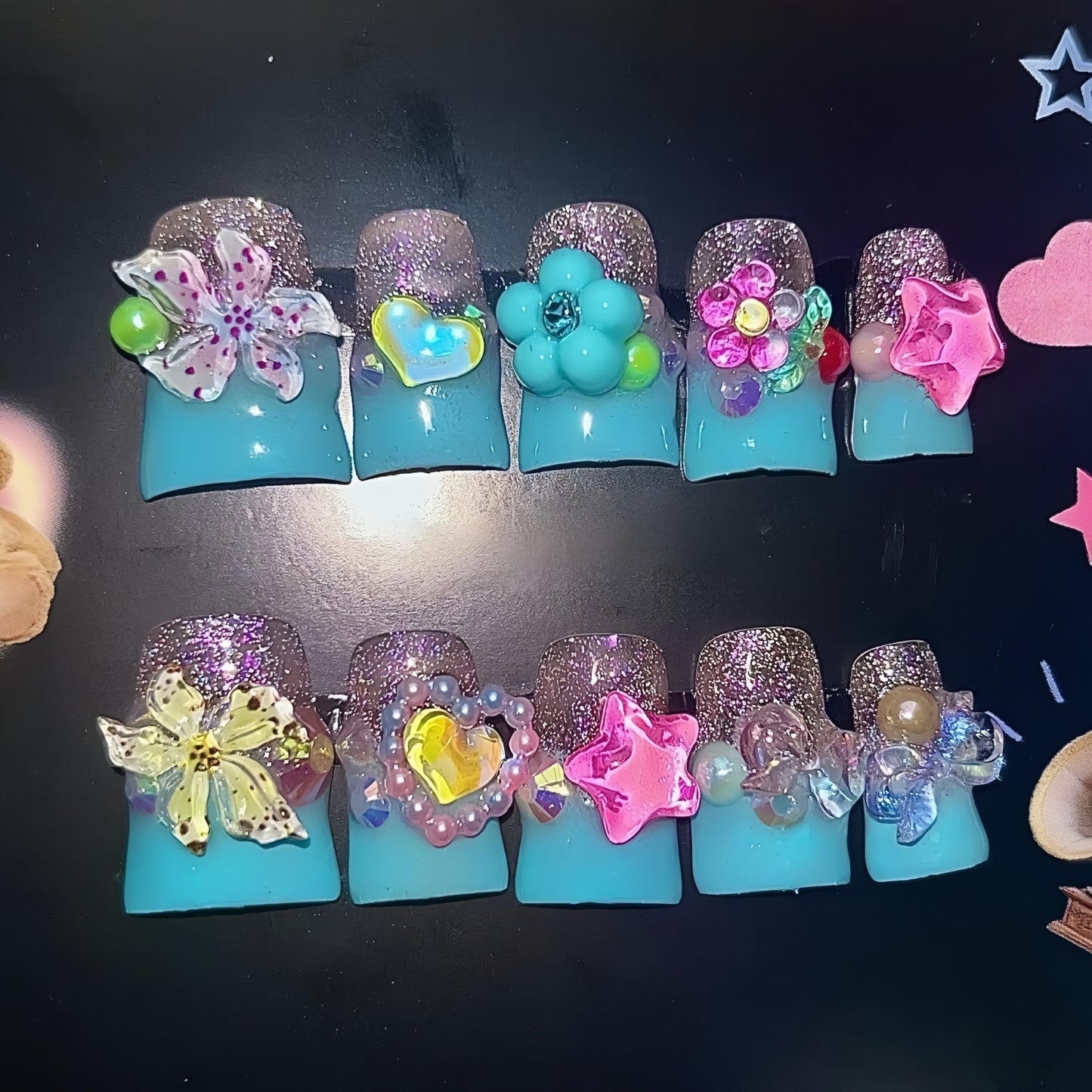 Medium Duck Plastic Candy Handmade Press On Nail Set