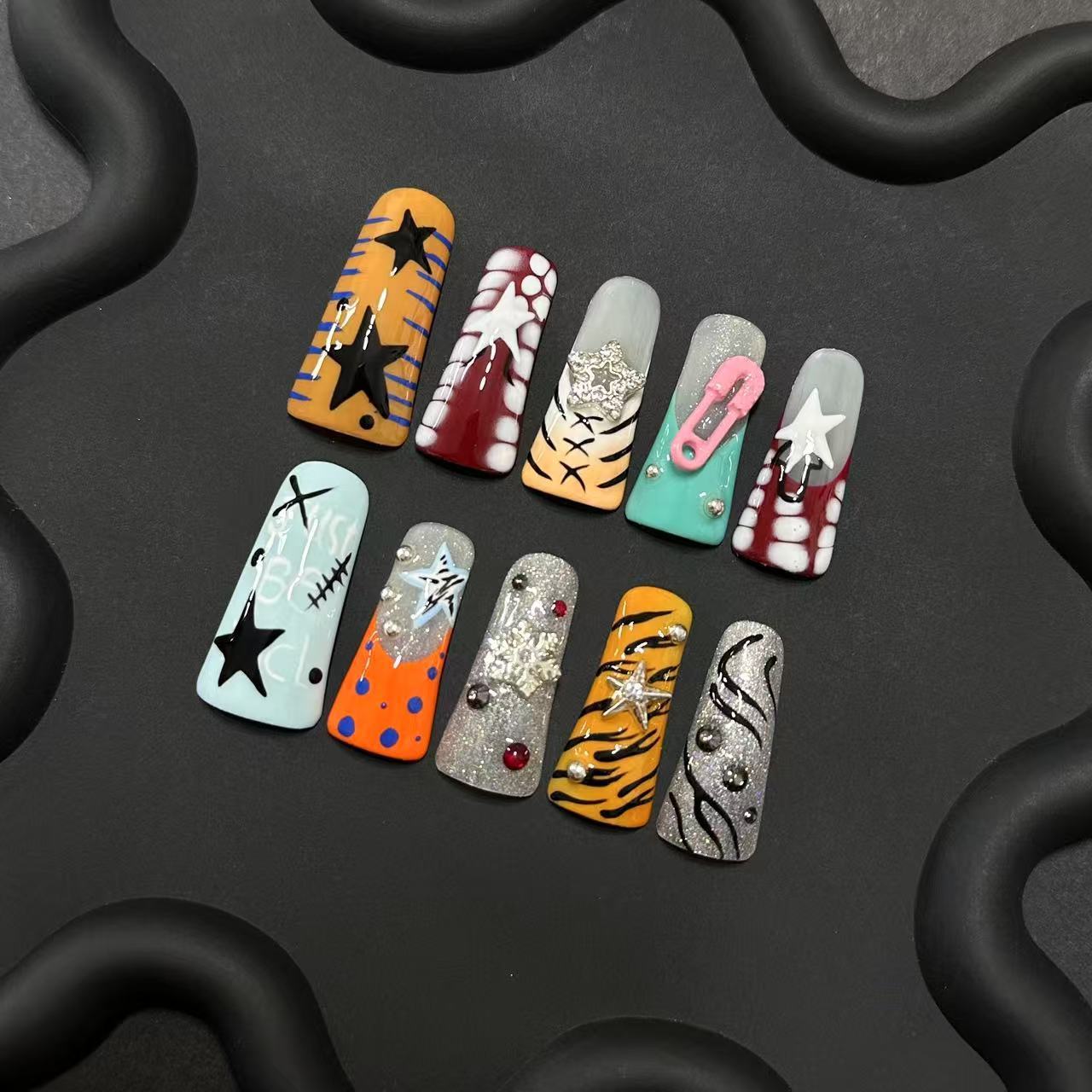 Black Long Duck Bill Star Croc Sweet Goth French Design Handmade Press On Nail Set