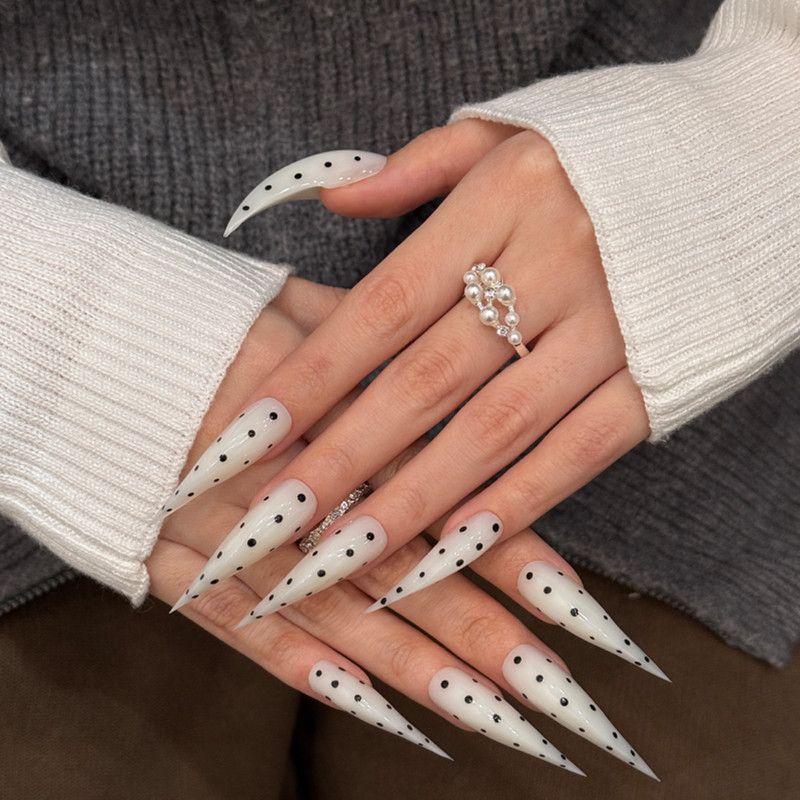 White Dragon Claw Polka Dot Handmade Press On Nail Set