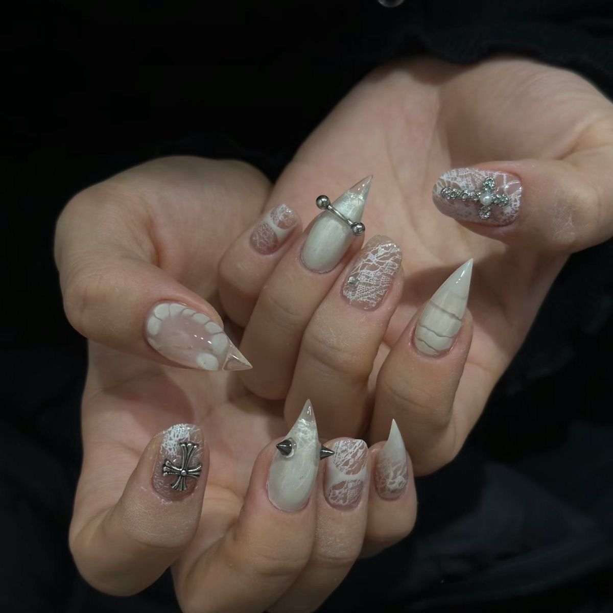 White Leather Textured Dragon Claw Handmade Press On Nail Set