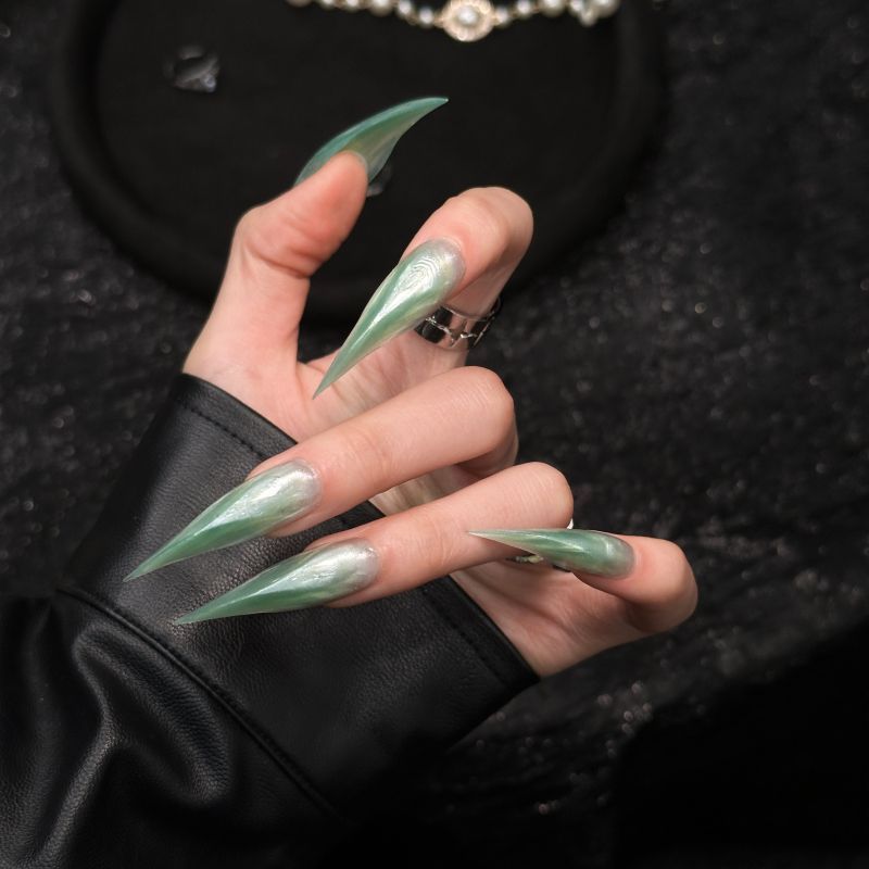 Mint Green Dragon Claw Cat Eye Handmade Press On Nail Set