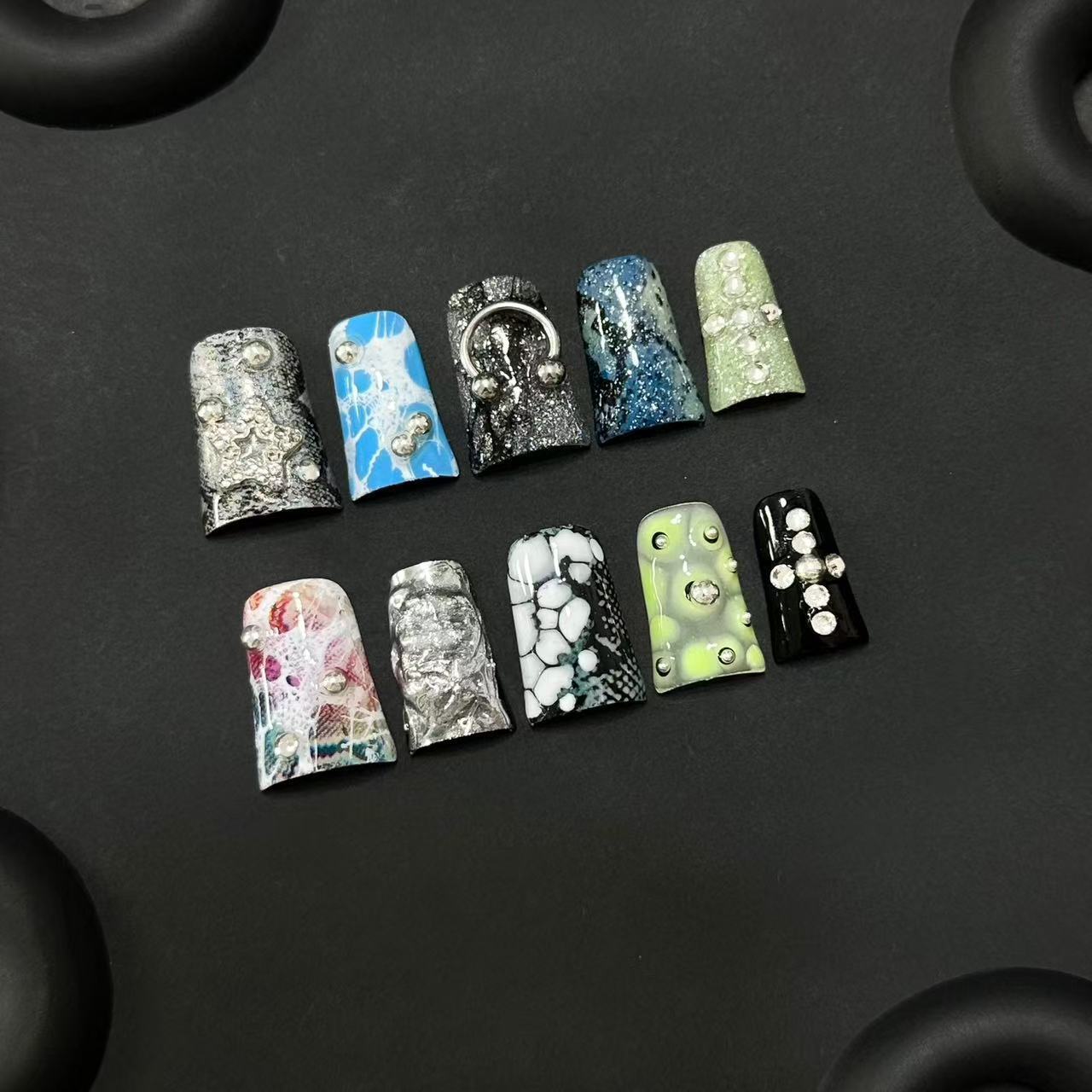 Duck Bill Gothic Punk Handmade Press On Nail Set