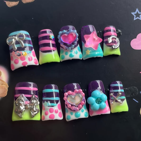 Medium Duck Jelly Walkman Handmade Press On Nail Set