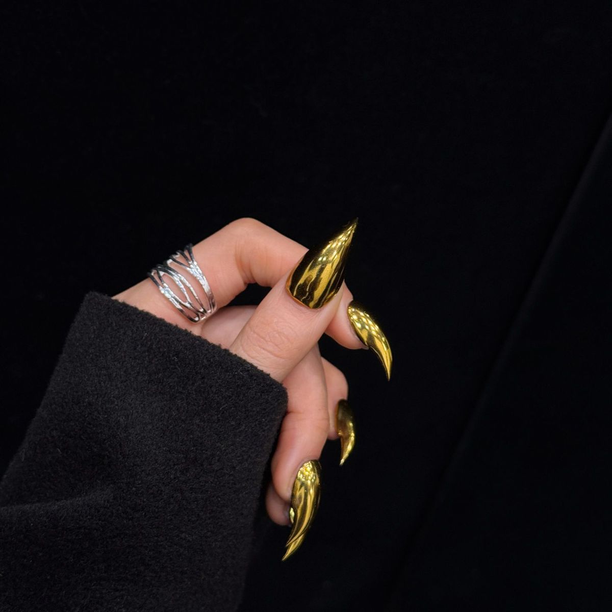 Gold Dragon Claw Molten Mirror Handmade Press On Nail Set