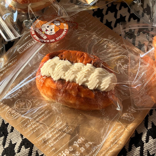 Cream-Filled Bread Stress Relief Squeeze Slow-Rising Squishy Toy